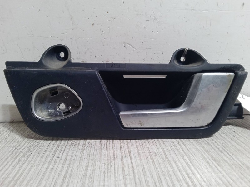 Recambio de maneta interior puerta trasera derecha para audi a4 b6 (8e2) 1.9 tdi referencia OEM IAM   