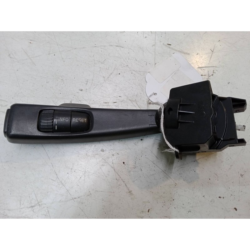 Recambio de mando de intermitencia para suzuki swift iii (mz, ez) 1.3 ddis (rs 413d) referencia OEM IAM   