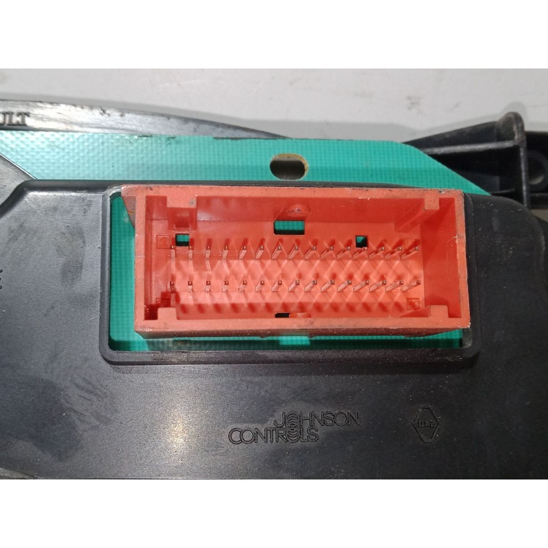 Recambio de cuadro instrumentos para renault trafic ii furgoneta (fl) 2.0 dci 115 (fl01, fl0u) referencia OEM IAM 28112374-B   Recambio de cuadro instrumentos para renault trafic ii furgoneta (fl) 2.0 dci 115 (fl01, fl0u) referencia OEM IAM 28112374-B