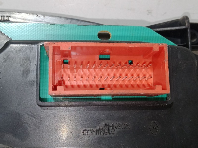 Recambio de cuadro instrumentos para renault trafic ii furgoneta (fl) 2.0 dci 115 (fl01, fl0u) referencia OEM IAM 28112374-B   Recambio de cuadro instrumentos para renault trafic ii furgoneta (fl) 2.0 dci 115 (fl01, fl0u) referencia OEM IAM 28112374-B