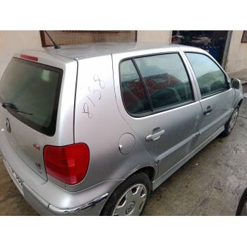 VOLKSWAGEN POLO (6N2)