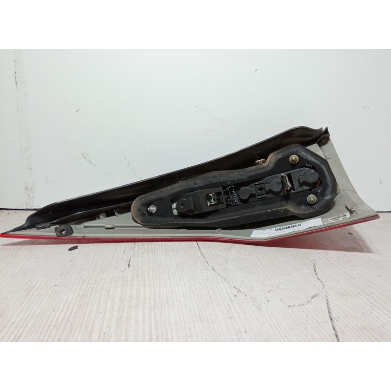 Recambio de piloto trasero derecho para renault megane ii station wagon (km0/1_) 1.6 16v referencia OEM IAM 8200417351  