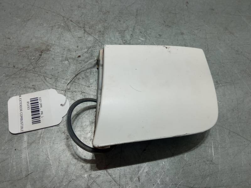 TAPA EXTERIOR COMBUSTIBLE 