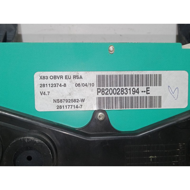 Recambio de cuadro instrumentos para renault trafic ii furgoneta (fl) 2.0 dci 115 (fl01, fl0u) referencia OEM IAM 28112374-B   Recambio de cuadro instrumentos para renault trafic ii furgoneta (fl) 2.0 dci 115 (fl01, fl0u) referencia OEM IAM 28112374-B