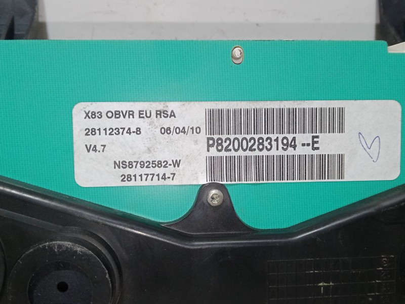Recambio de cuadro instrumentos para renault trafic ii furgoneta (fl) 2.0 dci 115 (fl01, fl0u) referencia OEM IAM 28112374-B   Recambio de cuadro instrumentos para renault trafic ii furgoneta (fl) 2.0 dci 115 (fl01, fl0u) referencia OEM IAM 28112374-B