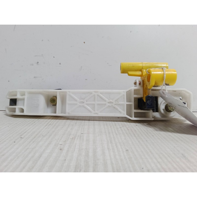 Recambio de maneta exterior puerta trasera derecha para kia cerato i hatchback (ld) 1.6 referencia OEM IAM   