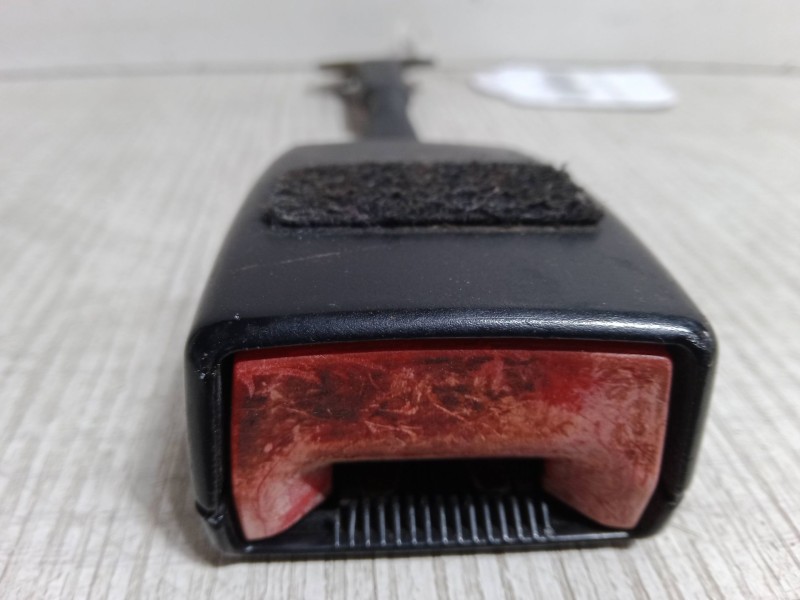 Recambio de anclaje cinturon delantero derecho para audi a4 b6 (8e2) 1.9 tdi referencia OEM IAM   