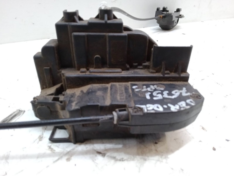 Recambio de cerradura puerta delantera derecha para nissan micra iii (k12) 1.5 dci referencia OEM IAM   