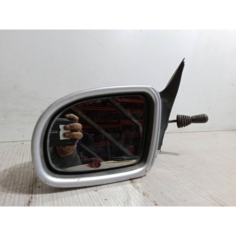 Recambio de retrovisor izquierdo para opel corsa b (s93) 1.4 si (f08, f68, m68) referencia OEM IAM   