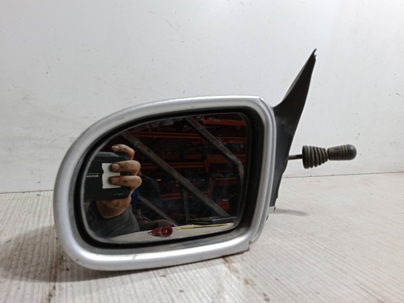 Recambio de retrovisor izquierdo para opel corsa b (s93) 1.4 si (f08, f68, m68) referencia OEM IAM   