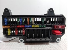 Recambio de caja reles / fusibles para bmw 7 (e65, e66, e67) 735 i, li referencia OEM IAM MALETERO  