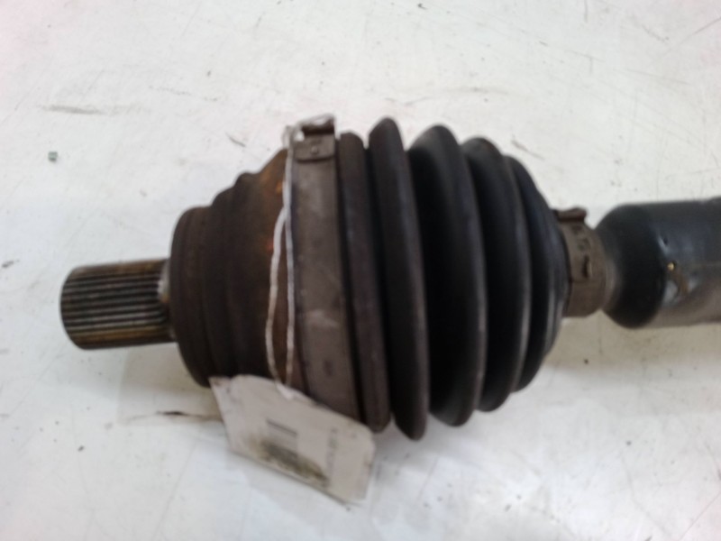 Recambio de transmision delantera derecha para seat altea (5p1) 1.2 tsi referencia OEM IAM    Recambio de transmision delantera derecha para seat altea (5p1) 1.2 tsi referencia OEM IAM