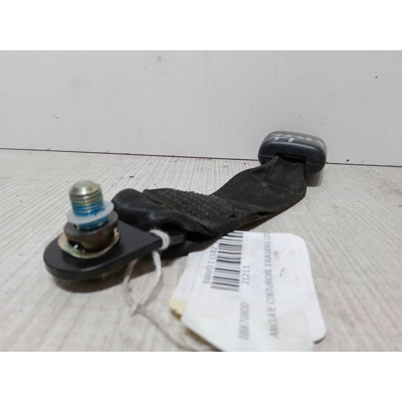 Recambio de anclaje cinturon trasero izquierdo para fiat bravo i (182_) 1.6 16v (182.ab) referencia OEM IAM   