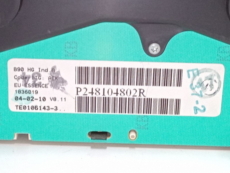 Recambio de cuadro instrumentos para dacia sandero 1.2 16v referencia OEM IAM P248104802R  1836019