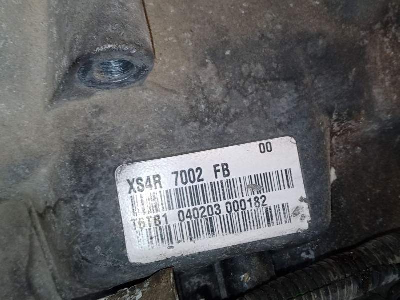 Recambio de caja de cambios manual 5 velocidades para ford focus i sedán (dfw) 1.6 16v referencia OEM IAM XS4R70002FB  
