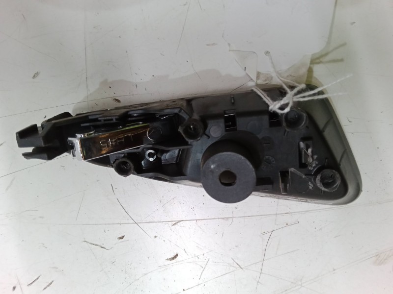 Recambio de maneta interior puerta delantera izquierda para opel corsa e (x15) 1.4 (08, 68) referencia OEM IAM   