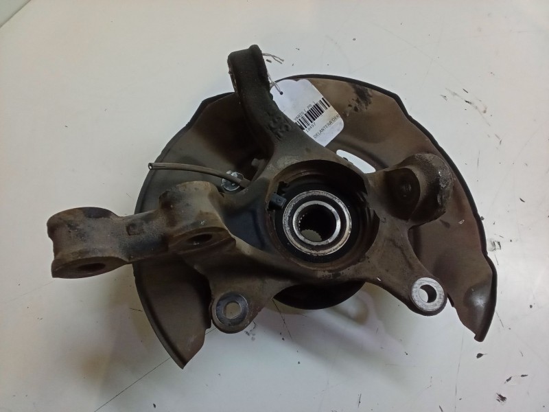 Recambio de mangueta delantera derecha para toyota yaris (_p9_) 1.4 d-4d (nlp90_) referencia OEM IAM   