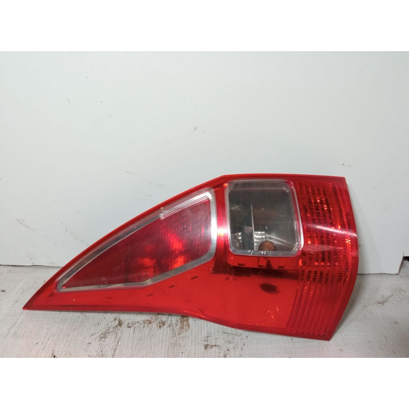 Recambio de piloto trasero izquierdo para renault megane ii station wagon (km0/1_) 1.6 16v referencia OEM IAM 8200417349  