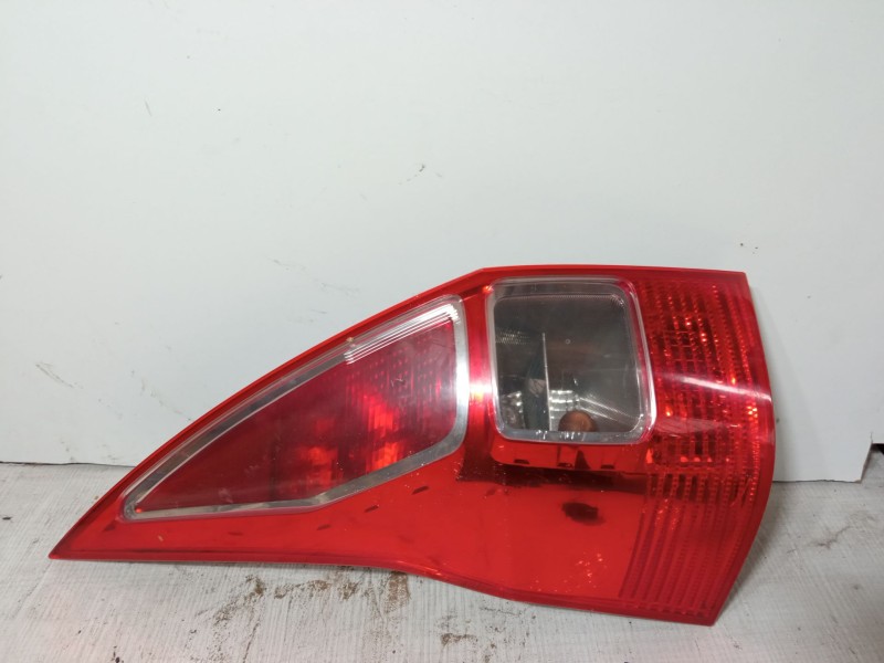 Recambio de piloto trasero izquierdo para renault megane ii station wagon (km0/1_) 1.6 16v referencia OEM IAM 8200417349  