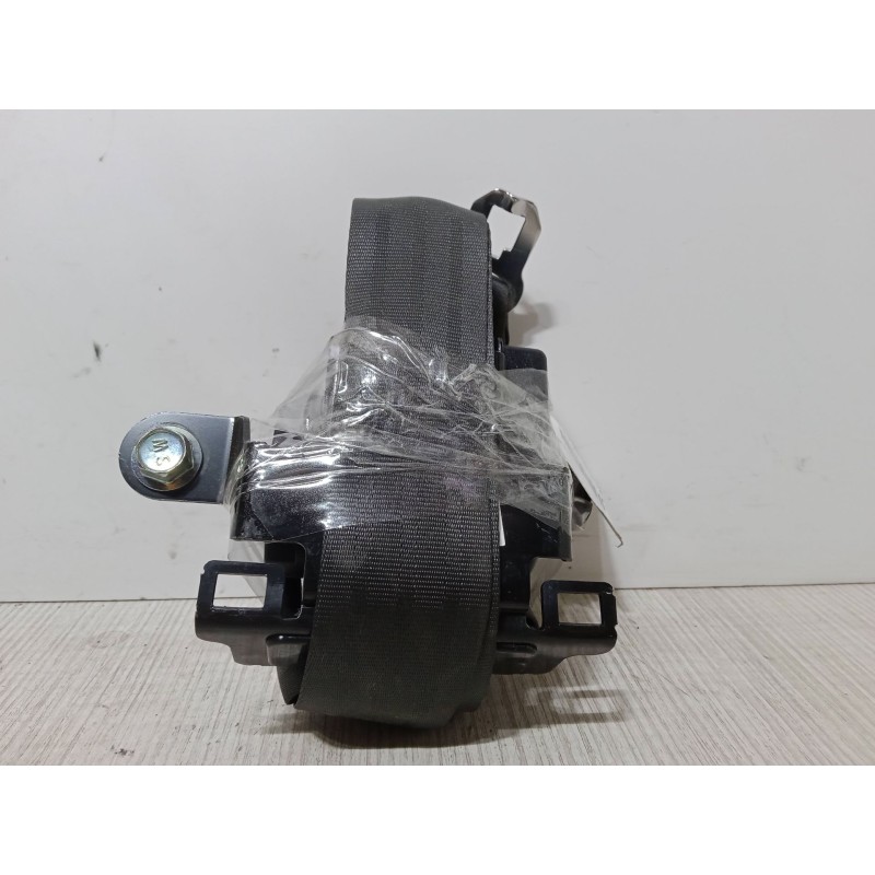 Recambio de cinturon seguridad trasero central para kia sportage iii (sl) 1.7 crdi referencia OEM IAM 89850-3U200WK  