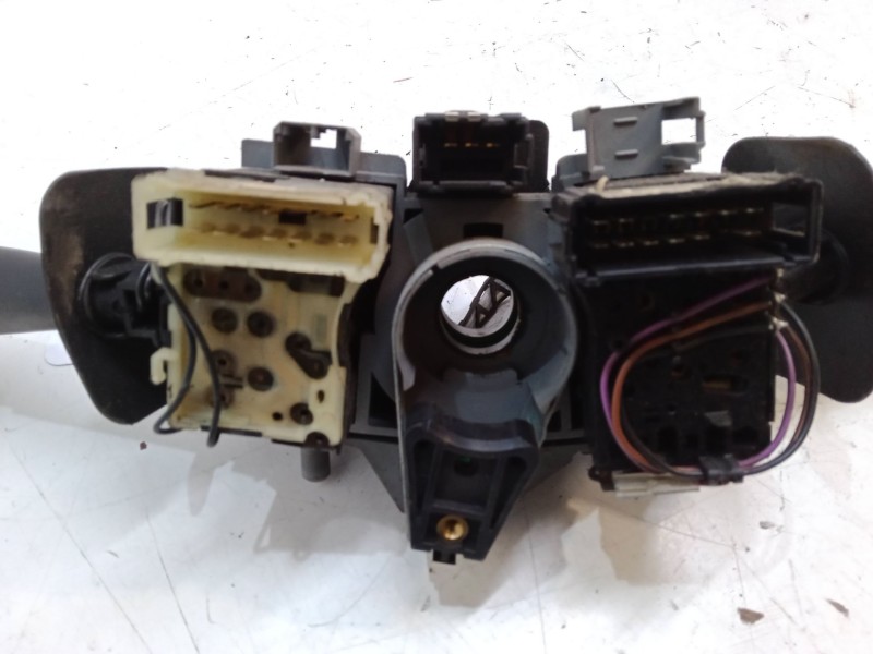 Recambio de mando luces para renault scénic i monospace (ja0/1_, fa0_) 1.9 dti (ja1u) referencia OEM IAM   