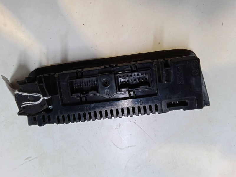 Recambio de mando climatizador para seat ibiza iv sc (6j1, 6p5) 1.6 tdi referencia OEM IAM 6JO820043C  