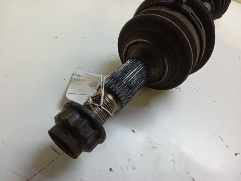 Recambio de transmision delantera izquierda para toyota yaris (_p9_) 1.4 d-4d (nlp90_) referencia OEM IAM   