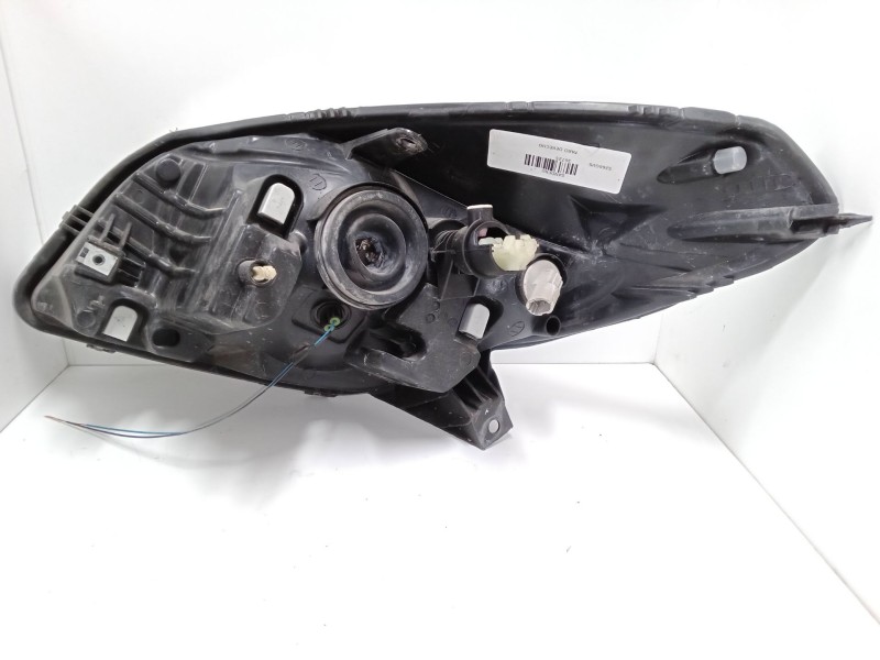 Recambio de faro derecho para dacia sandero 1.2 16v referencia OEM IAM   