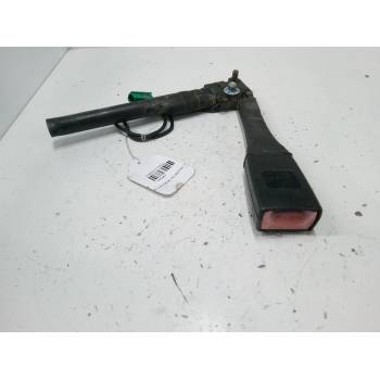 ANCLAJE CINTURON DELANTERO DERECHO 