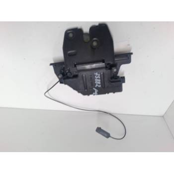 CERRADURA MALETERO / PORTON 