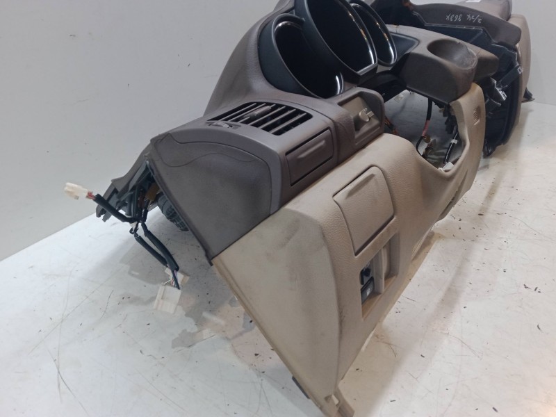 Recambio de salpicadero para lexus rx (_u3_) 300 (mcu35_) referencia OEM IAM   