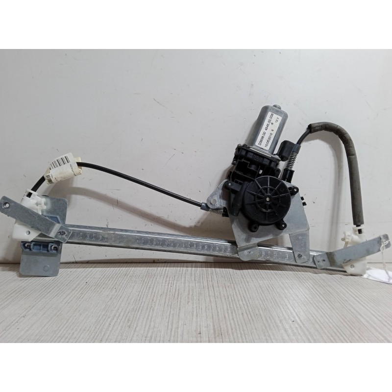Recambio de elevalunas electrico delantero derecho para smart fortwo coupé (450) 0.7 (450.352, 450.332) referencia OEM IAM    Recambio de elevalunas electrico delantero derecho para smart fortwo coupé (450) 0.7 (450.352, 450.332) referencia OEM IAM