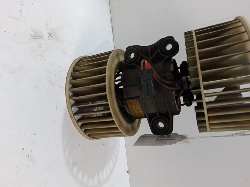 Recambio de motor calefaccion para bmw 5 (e39) 520 i referencia OEM IAM   