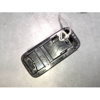 MANDO ELEVALUNAS TRASERO DERECHO 31334569 