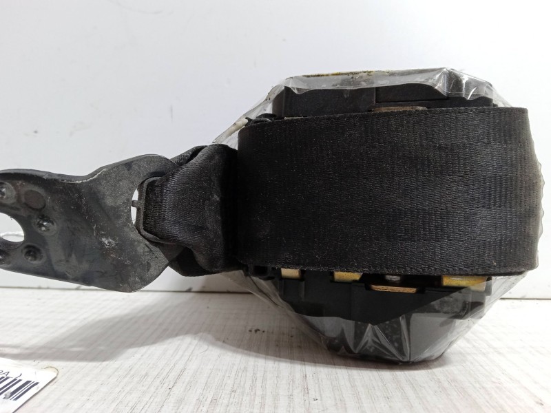Recambio de cinturon seguridad trasero derecho para volkswagen polo (9n_, 9a_) 1.4 tdi referencia OEM IAM   