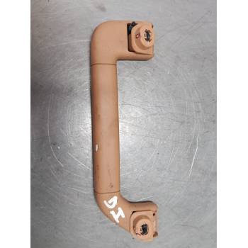 ASIDERO DELANTERO IZQUIERDO 7L0857607A 