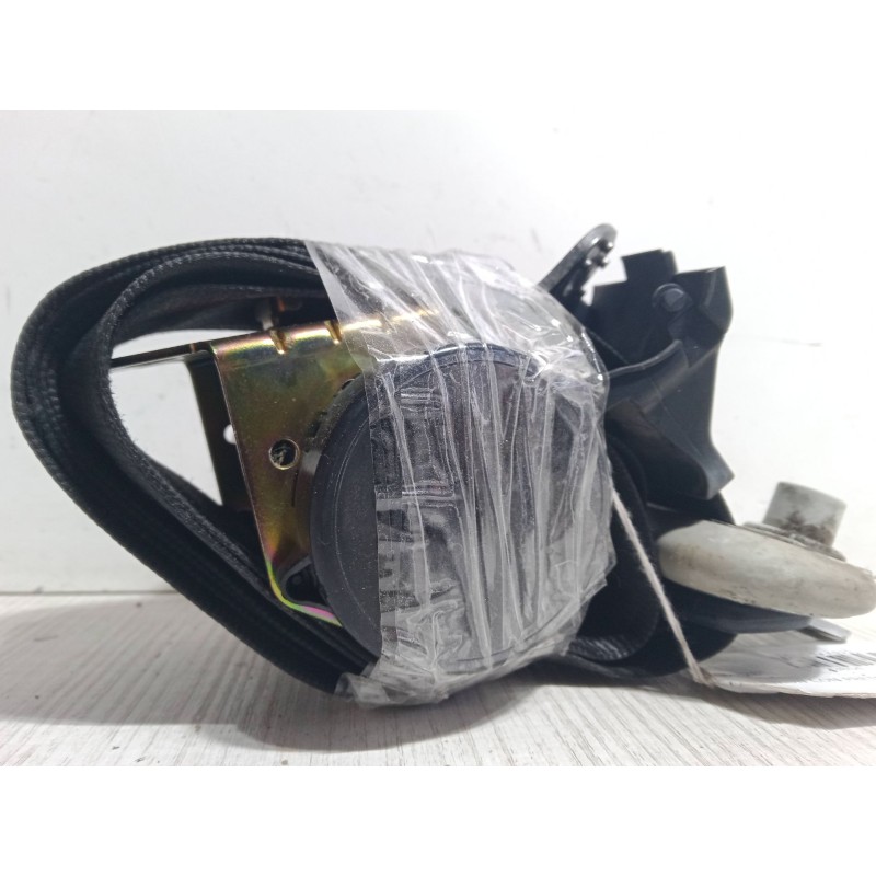 Recambio de cinturon con pretensor trasero derecho para volkswagen golf iv (1j1) 1.9 tdi referencia OEM IAM   