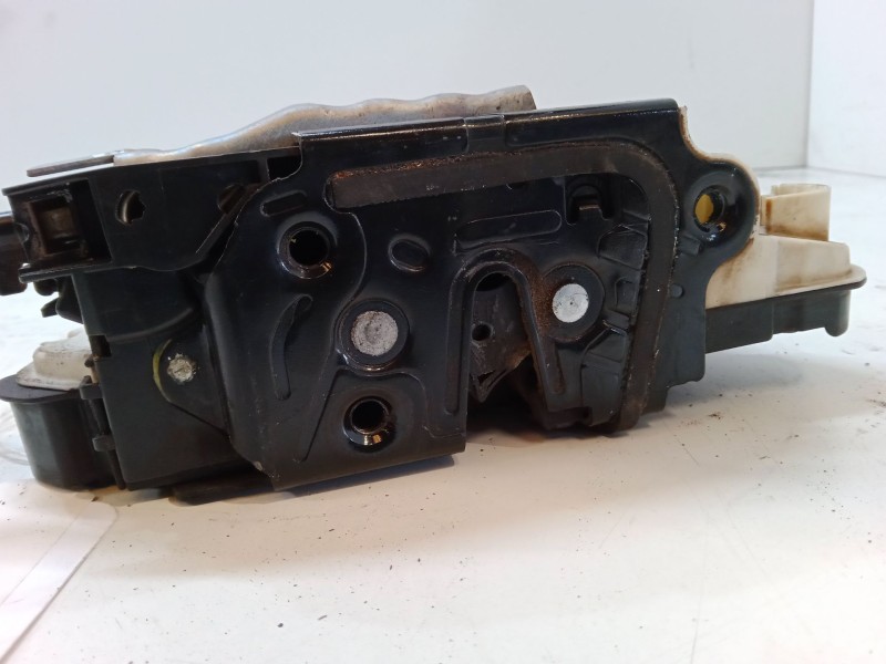 Recambio de cerradura puerta delantera izquierda para skoda fabia ii (542) 1.4 tsi rs referencia OEM IAM   