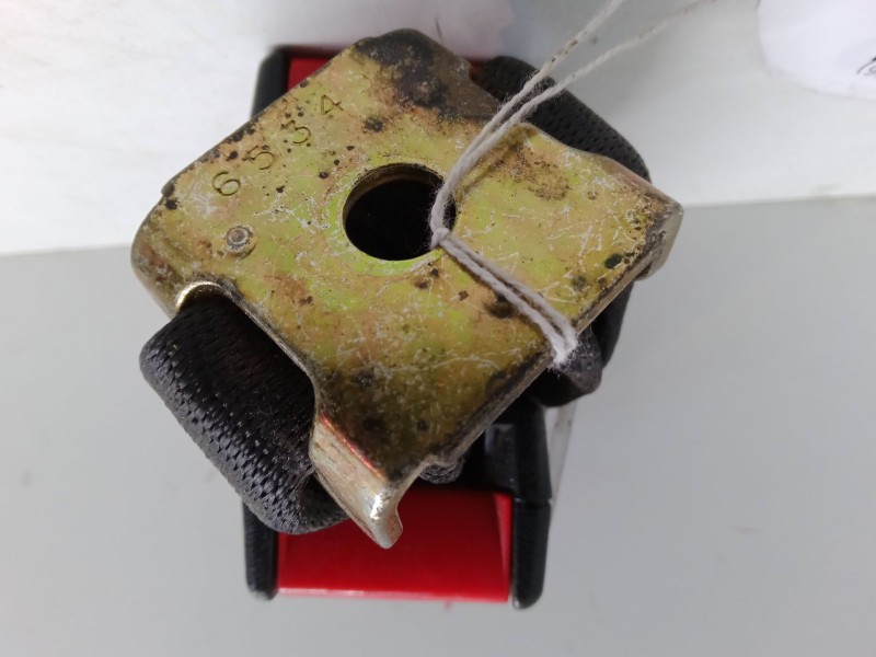 Recambio de anclaje cinturon delantero derecho para opel vectra b hatchback (j96) 2.0 i 16v (f68) referencia OEM IAM   