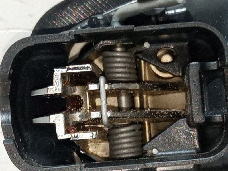 Recambio de maneta interior puerta delantera izquierda para renault clio iv (bh_) 1.5 dci 90 referencia OEM IAM    Recambio de maneta interior puerta delantera izquierda para renault clio iv (bh_) 1.5 dci 90 referencia OEM IAM