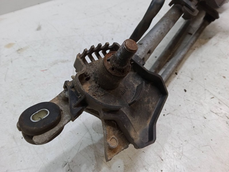 Recambio de motor limpia delantero para mazda 2 (de_, dh_) 1.4 mzr-cd referencia OEM IAM   