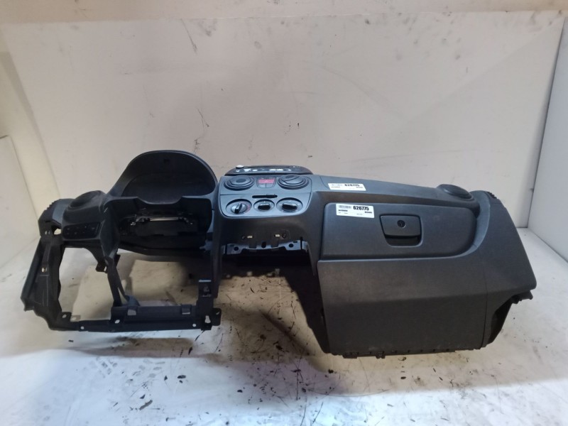 Recambio de salpicadero para peugeot bipper tepee 1.4 hdi referencia OEM IAM   