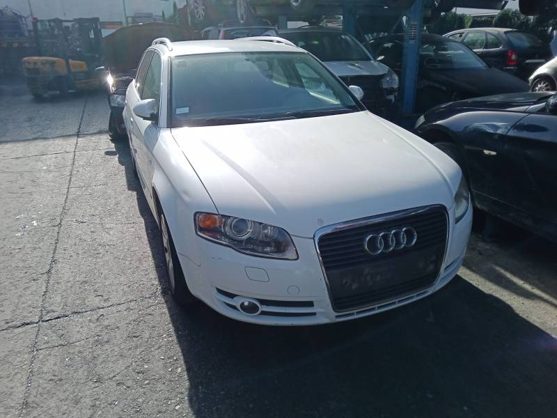 AUDI A4 B7 (8EC)