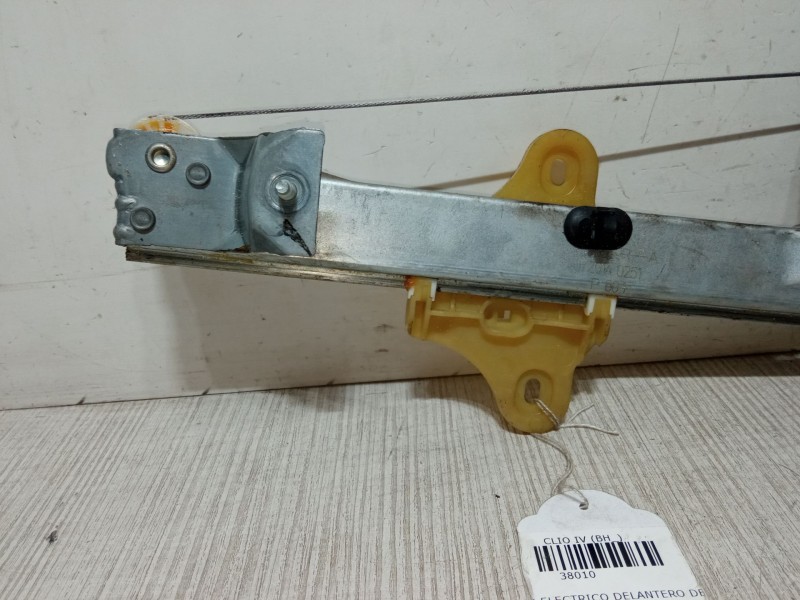 Recambio de elevalunas electrico delantero derecho para renault clio iv (bh_) 1.5 dci 90 referencia OEM IAM 1903-5YY0078   Recambio de elevalunas electrico delantero derecho para renault clio iv (bh_) 1.5 dci 90 referencia OEM IAM 1903-5YY0078