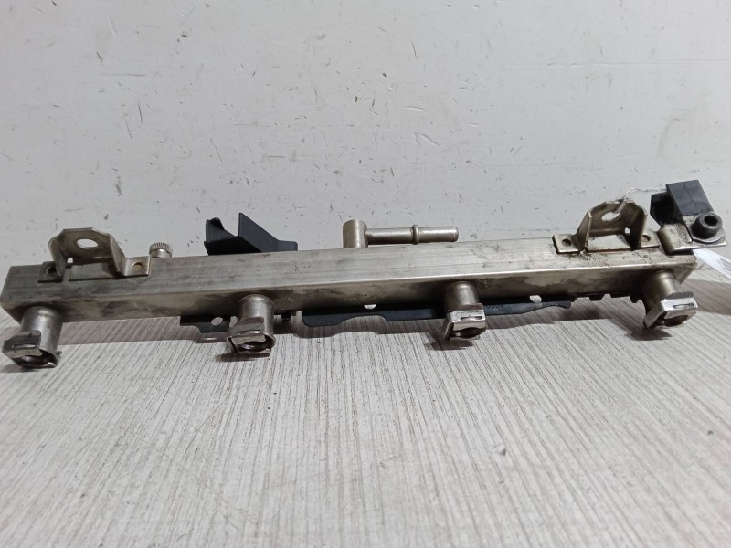 Recambio de rampa inyectora para bmw 3 compact (e46) 318 ti referencia OEM IAM   