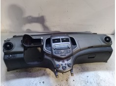 Recambio de salpicadero para chevrolet aveo / kalos hatchback (t250, t255) 1.4 referencia OEM IAM