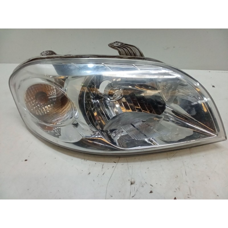 Recambio de faro derecho para chevrolet aveo / kalos sedán (t250, t255) 1.4 referencia OEM IAM   