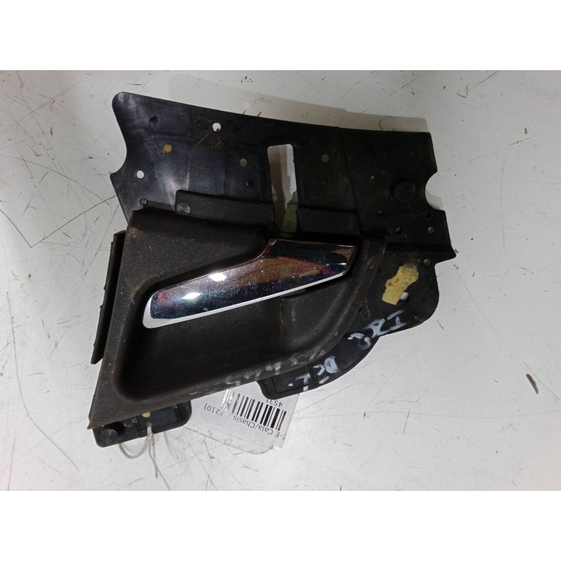 Recambio de maneta interior puerta delantera izquierda para mercedes-benz clase-e caja/chasis (vf210) e 290 td (210.617) referen
