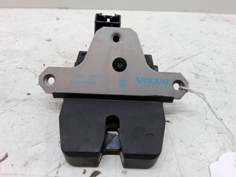 CERRADURA MALETERO / PORTON 31335870 