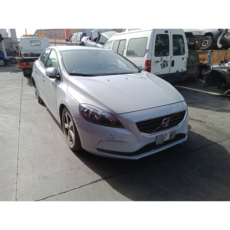 volvo v40 hatchback (525) del año 2012